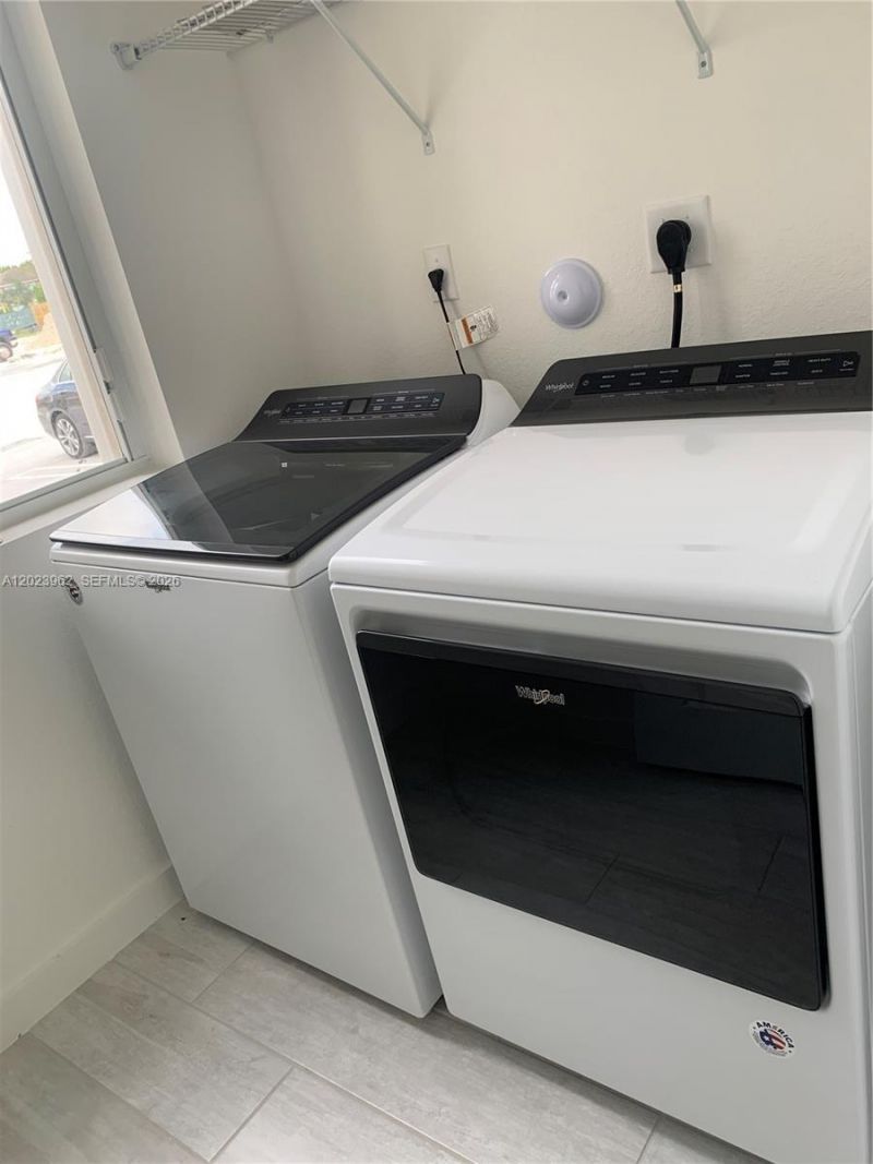 1068 SE 24th Ave , Homestead, FL 33035 Photo