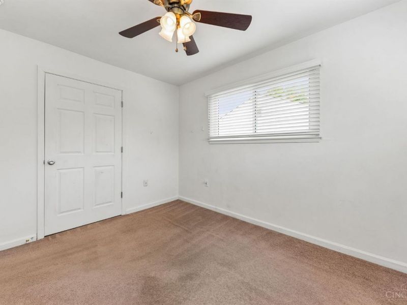 8454 Donna Lane, Sycamore Township, OH 45236 Photo 14