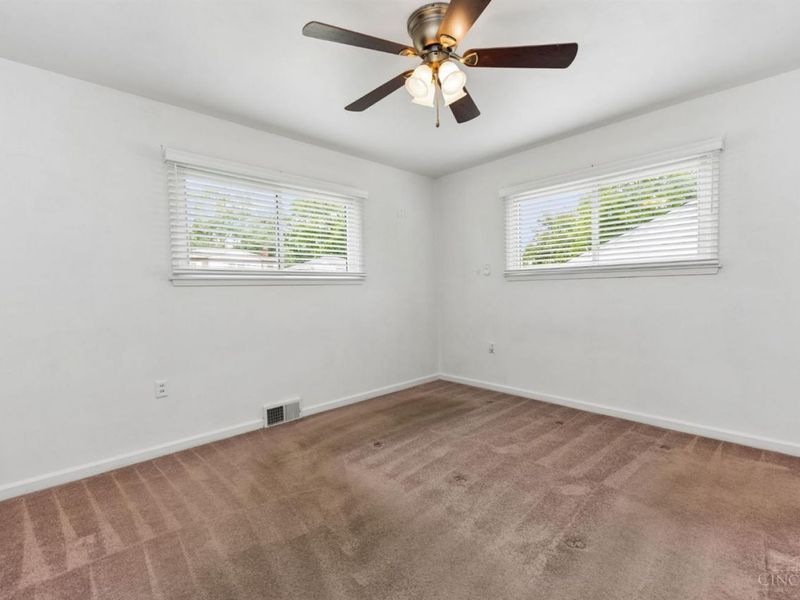 8454 Donna Lane, Sycamore Township, OH 45236 Photo 16