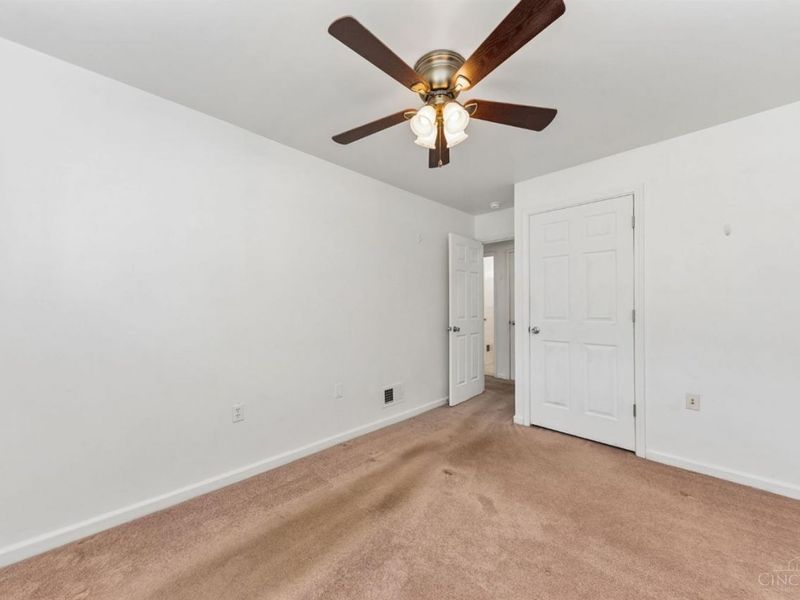 8454 Donna Lane, Sycamore Township, OH 45236 Photo 21