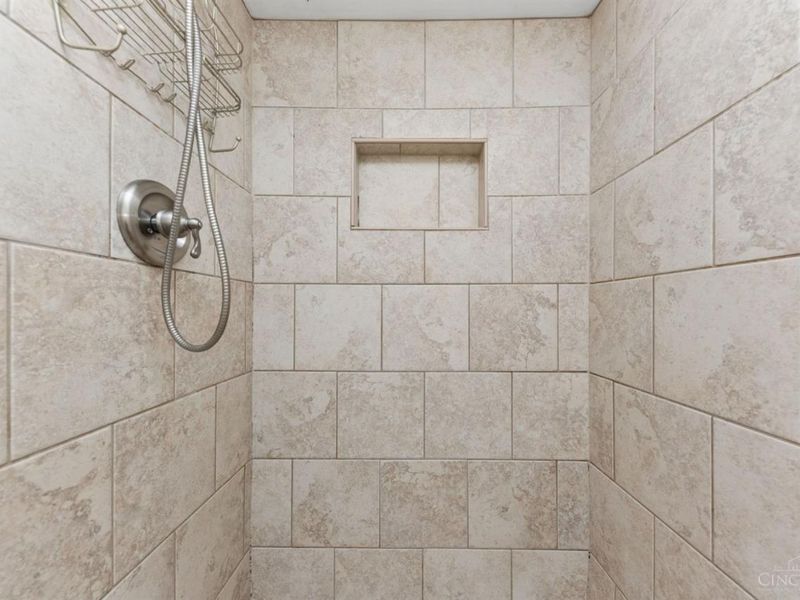 8454 Donna Lane, Sycamore Township, OH 45236 Photo 25
