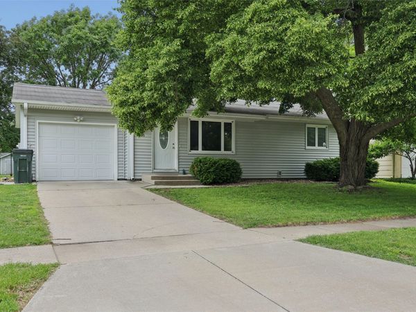 636 Garden Road, Ames, IA 50010