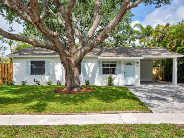808 Iroquois Street, Jupiter, FL 33458