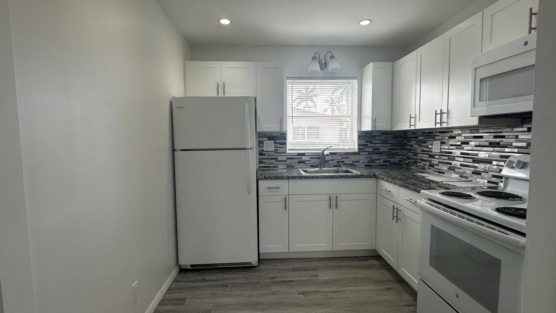 2723 Dudley Drive W, Unit G, West Palm Beach, FL 33415 Photo