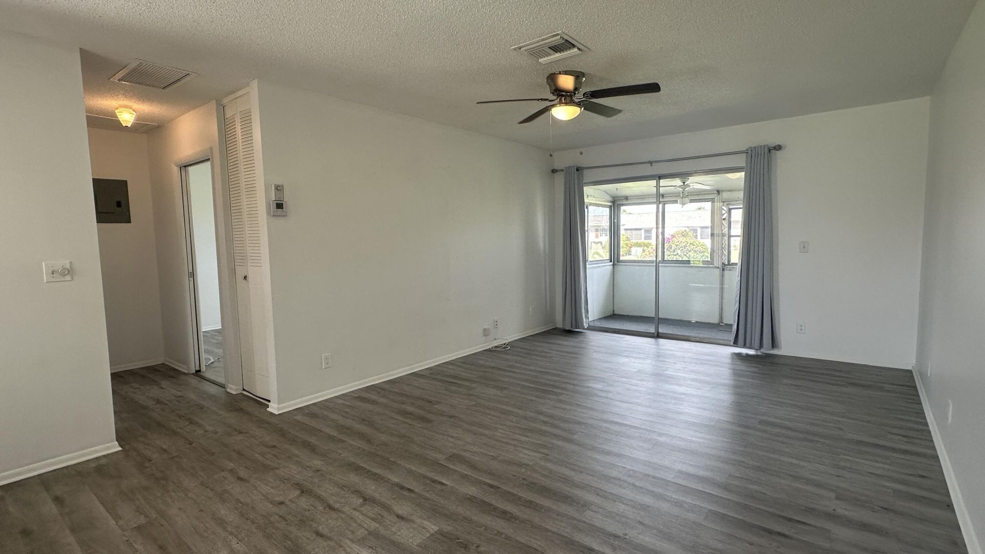 2723 Dudley Drive W, Unit G, West Palm Beach, FL 33415 Photo