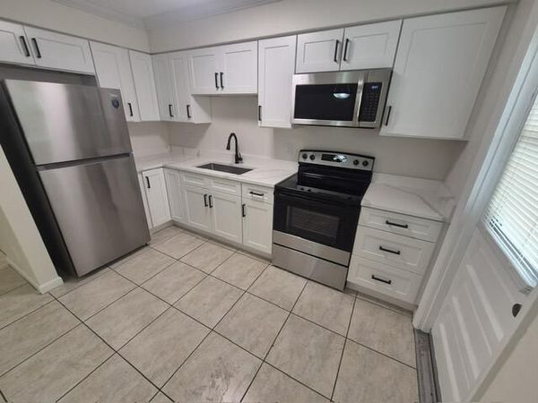 3610 Taylor Street, Unit 3, Hollywood, FL 33021