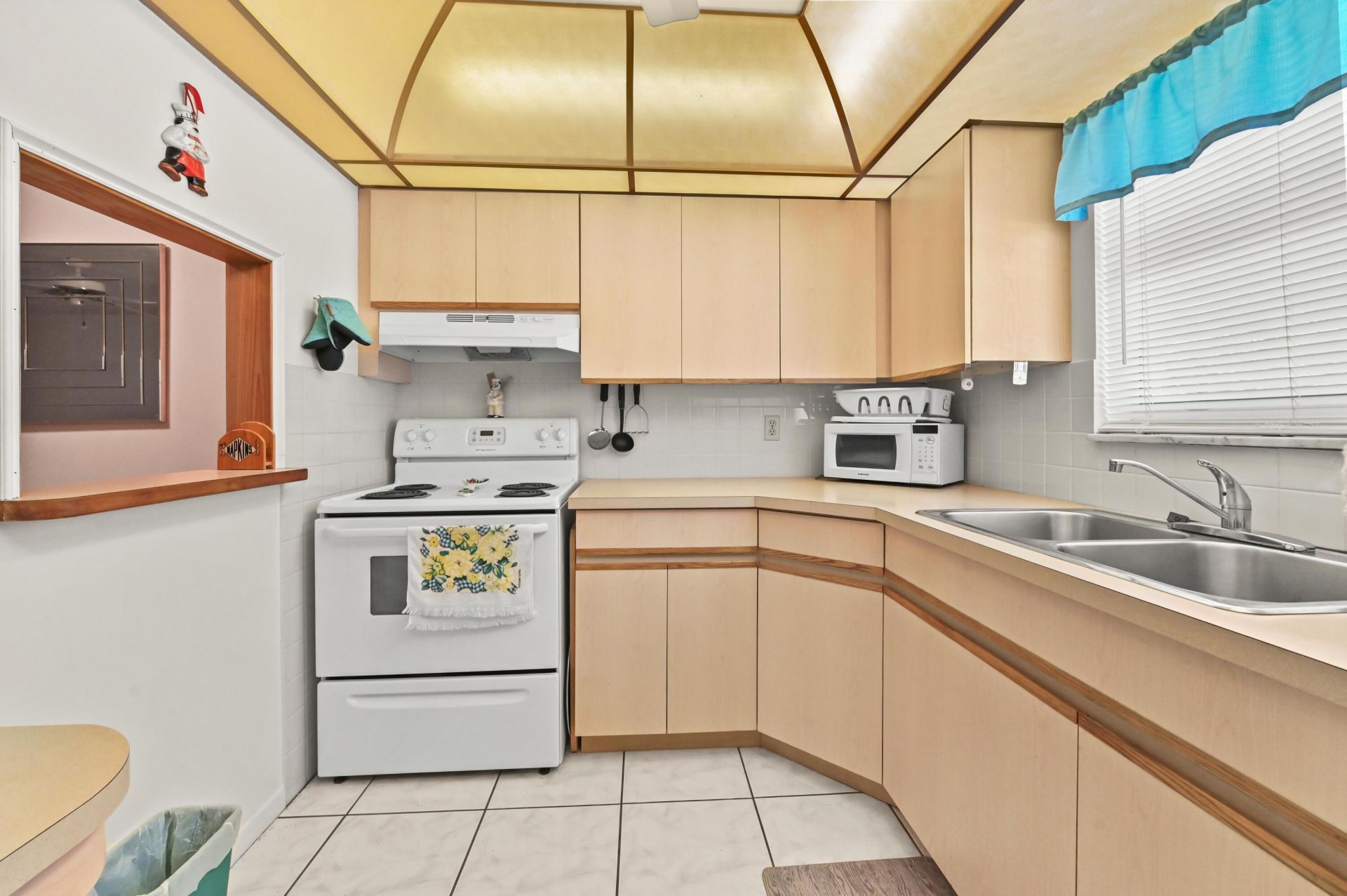 701 Lori Drive, Unit 202, Palm Springs, FL 33461 Photo