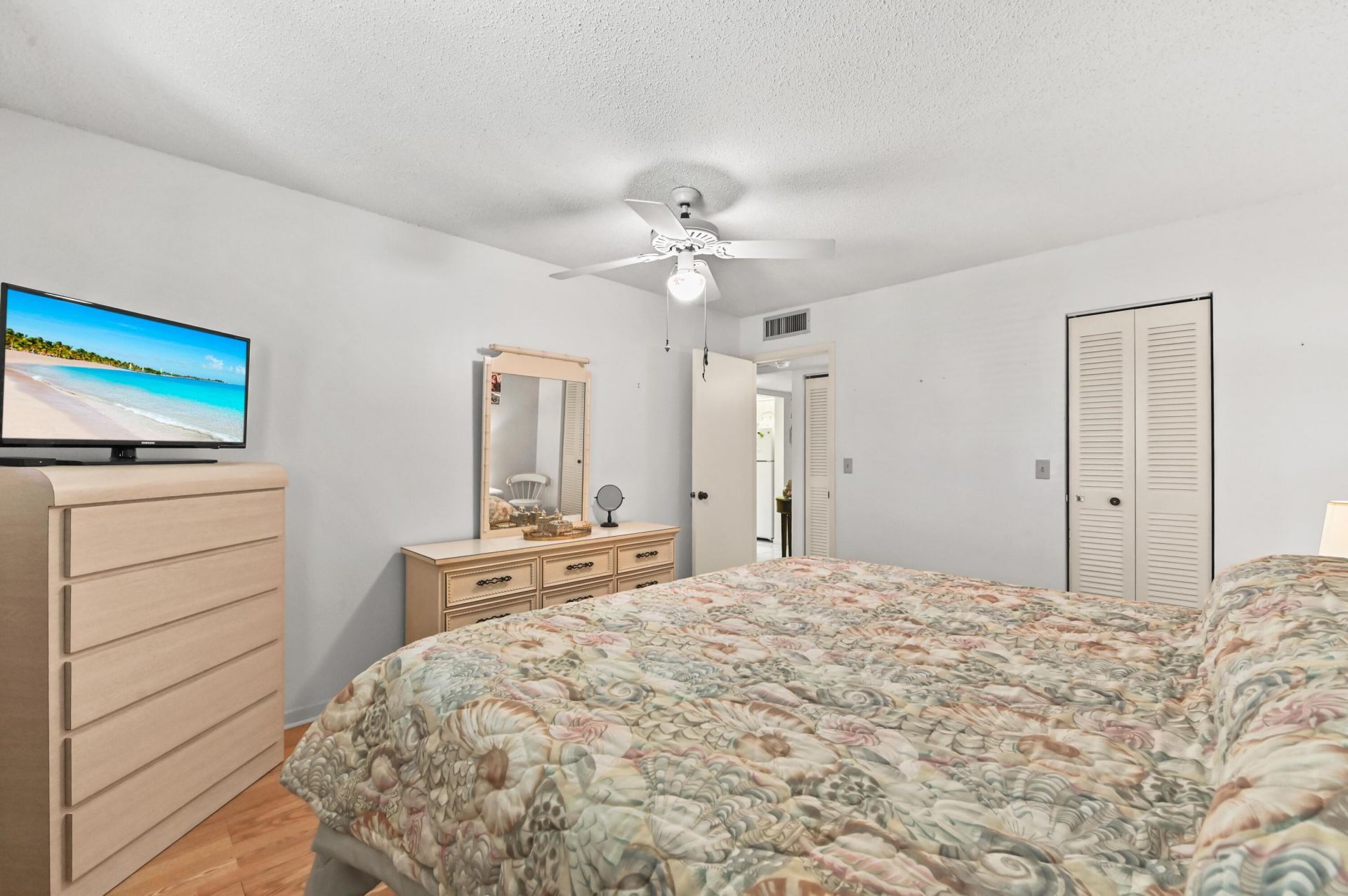 701 Lori Drive, Unit 202, Palm Springs, FL 33461 Photo
