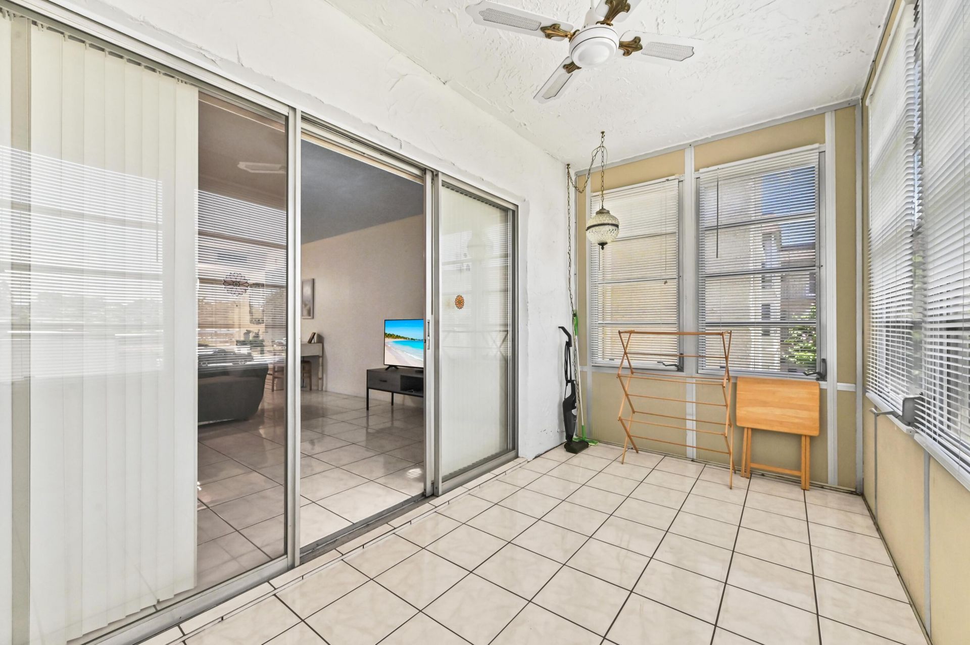 701 Lori Drive, Unit 202, Palm Springs, FL 33461 Photo