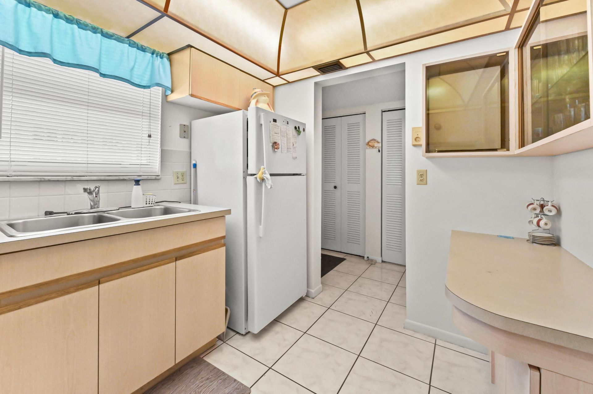 701 Lori Drive, Unit 202, Palm Springs, FL 33461 Photo