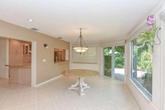 437 French Royale Circle, Atlantis, FL 33462 Photo