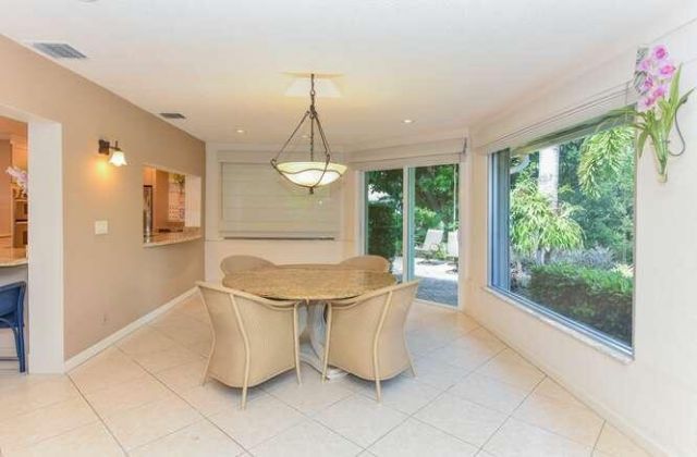 437 French Royale Circle, Atlantis, FL 33462 Photo