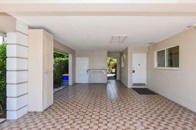 437 French Royale Circle, Atlantis, FL 33462 Photo