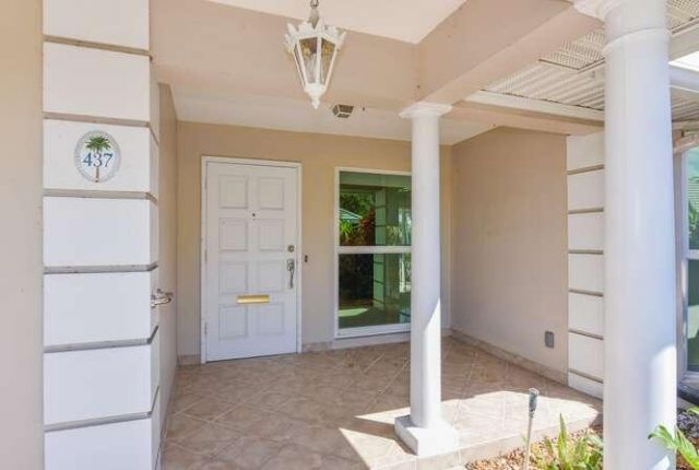 437 French Royale Circle, Atlantis, FL 33462 Photo