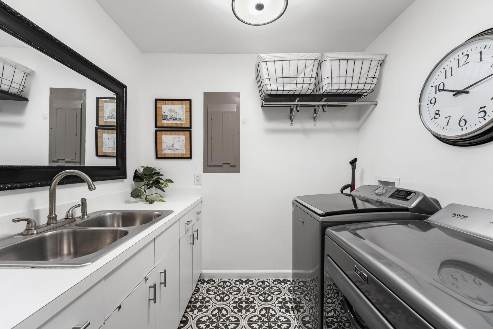 7 Worth Court, Sewalls Point, FL 34996 Photo