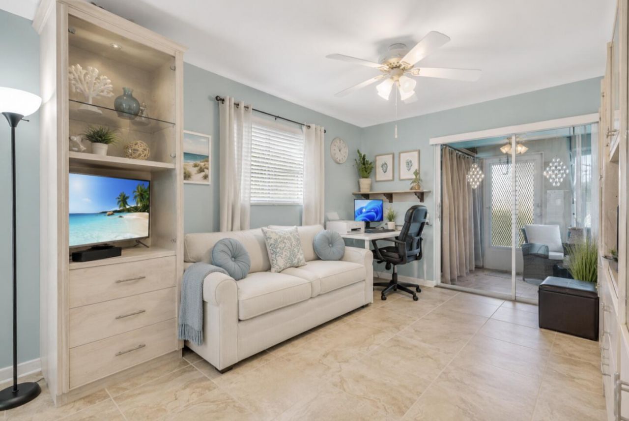 201 Valencia I, Delray Beach, FL 33446 Photo