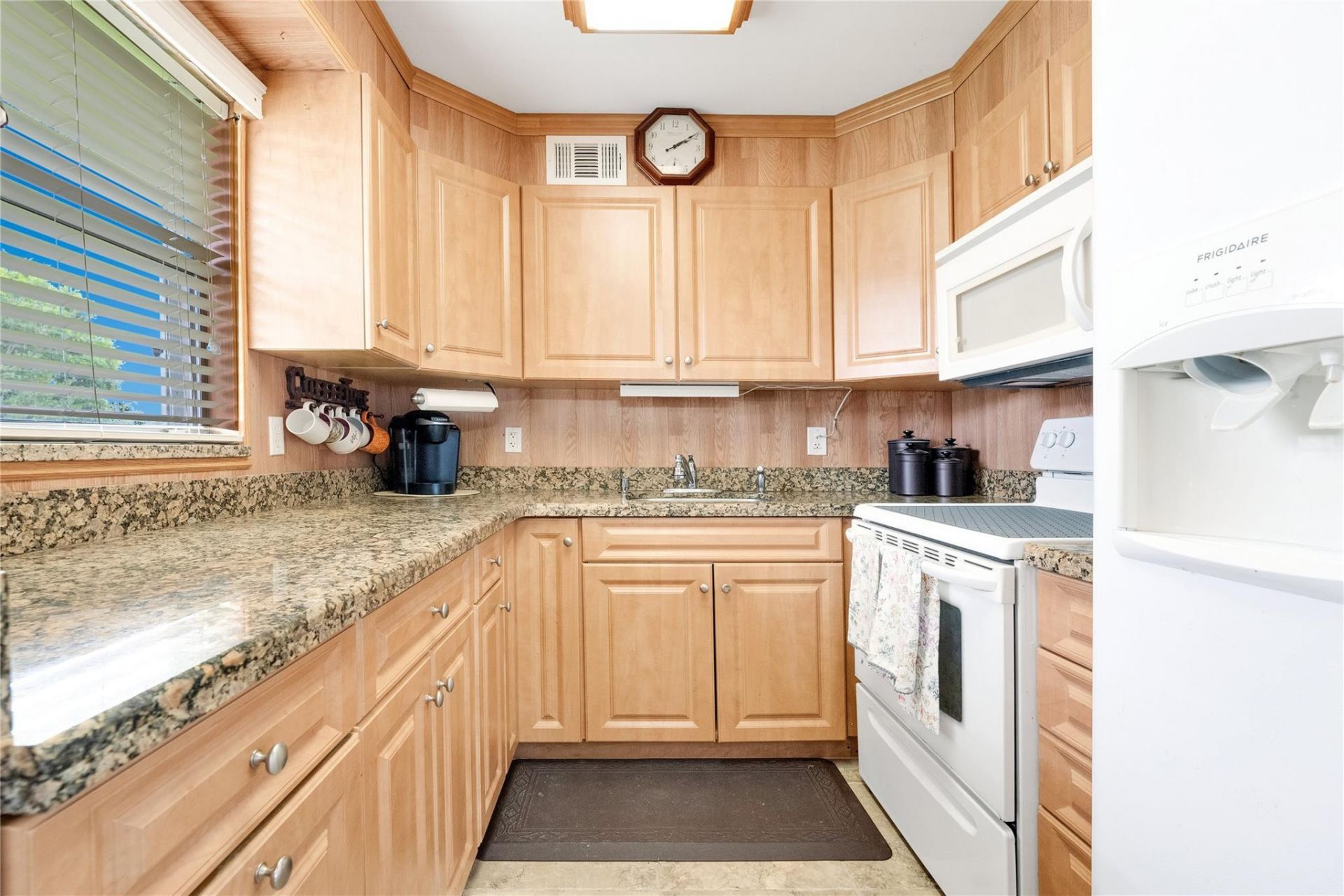 201 Valencia I, Delray Beach, FL 33446 Photo