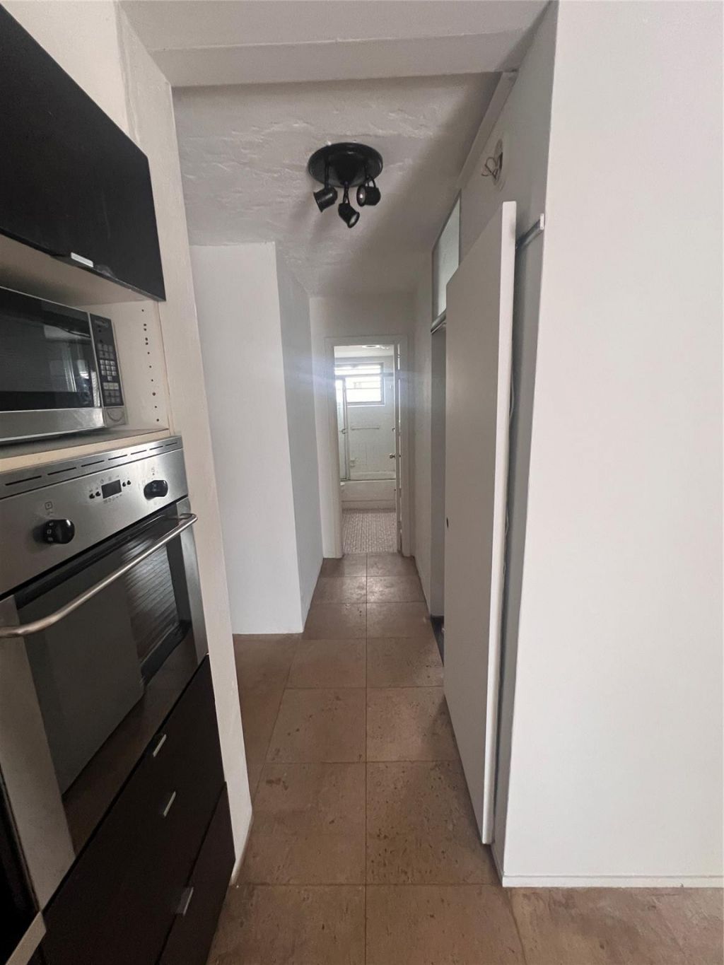 919 Michigan Avenue, Unit 3, Miami Beach, FL 33139 Photo