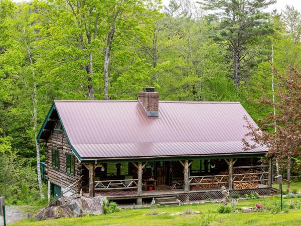 287 Powder Mill Road, Londonderry, VT 05148