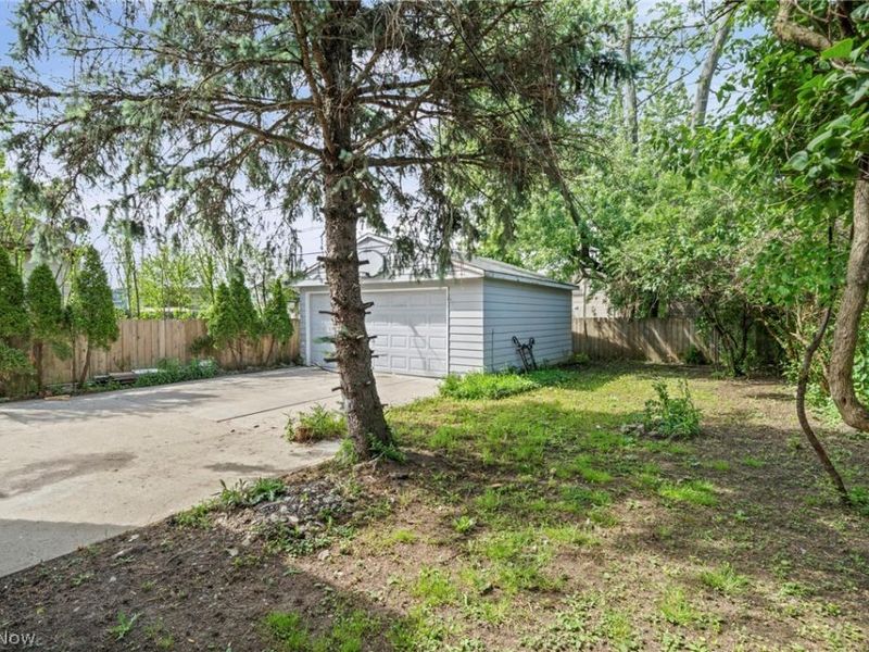 3854 W 116th Street, Cleveland, OH 44111 Photo 29