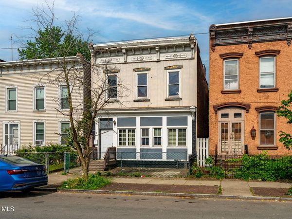 373 3rd Street, Troy, NY 12180