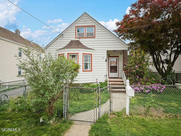 611 Pacific Avenue, Perth Amboy, NJ 08862