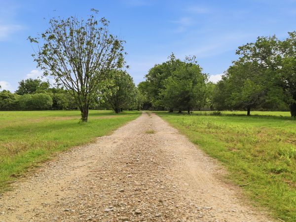 1301 Sea Willow, Marion, TX 78124