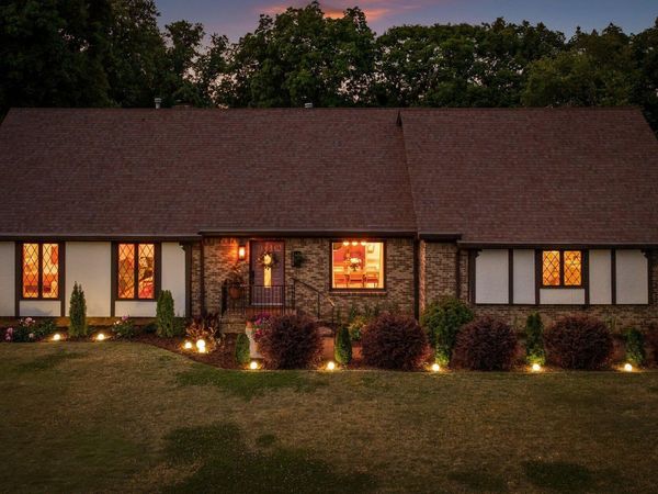 5849 N Park, Hixson, TN 37343