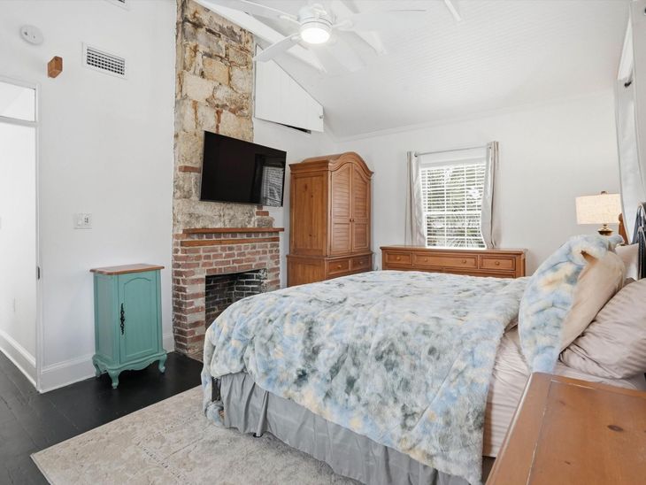 76 Oneida St, Saint Augustine, FL 32084