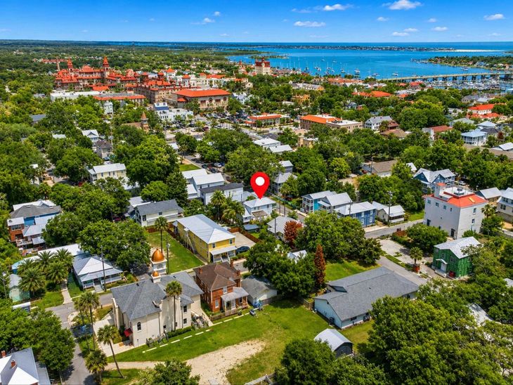 76 Oneida St, Saint Augustine, FL 32084