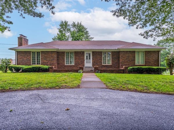 4854 Smallhouse Road , Bowling Green, KY 42104