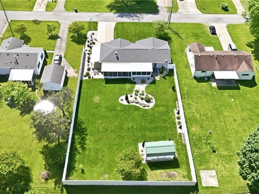 Property Image 43