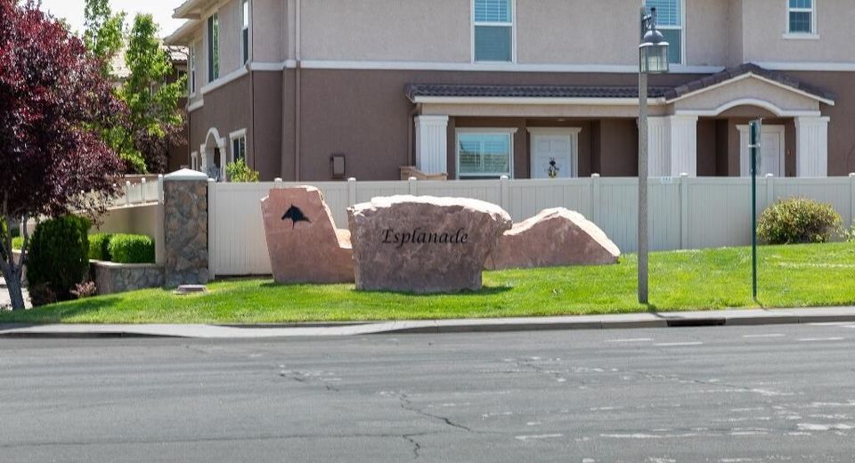 1864 Wind Ranch Road, Unit B, Reno, NV 89521 Photo