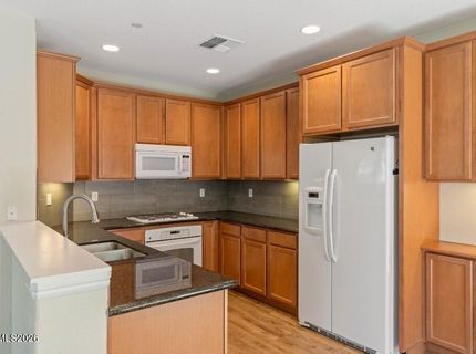 1864 Wind Ranch Road, Unit B, Reno, NV 89521 Photo