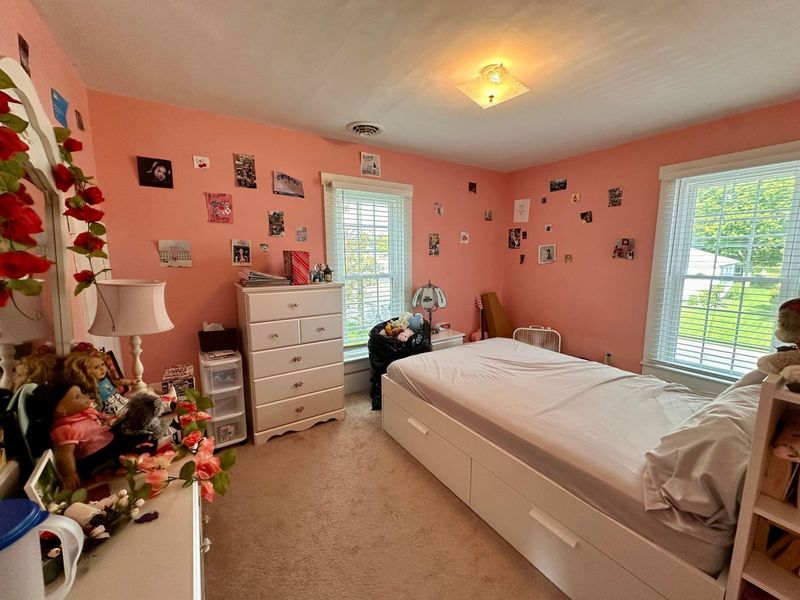 221 N Hayes Street , Bellefontaine, OH 43311 Photo 11