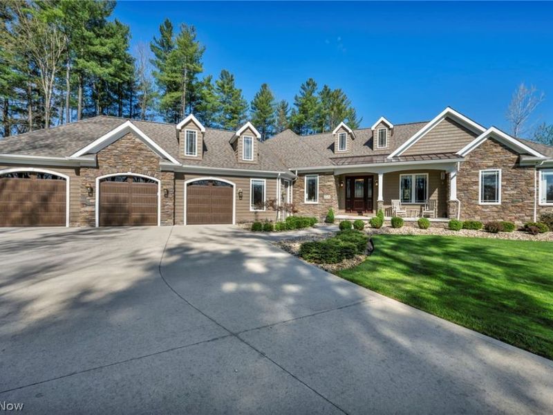 12690 Barrington Lane , Chesterland, OH 44026 Photo 2