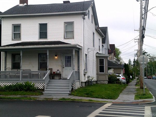 95 Clinton Avenue , Kingston, NY 12401