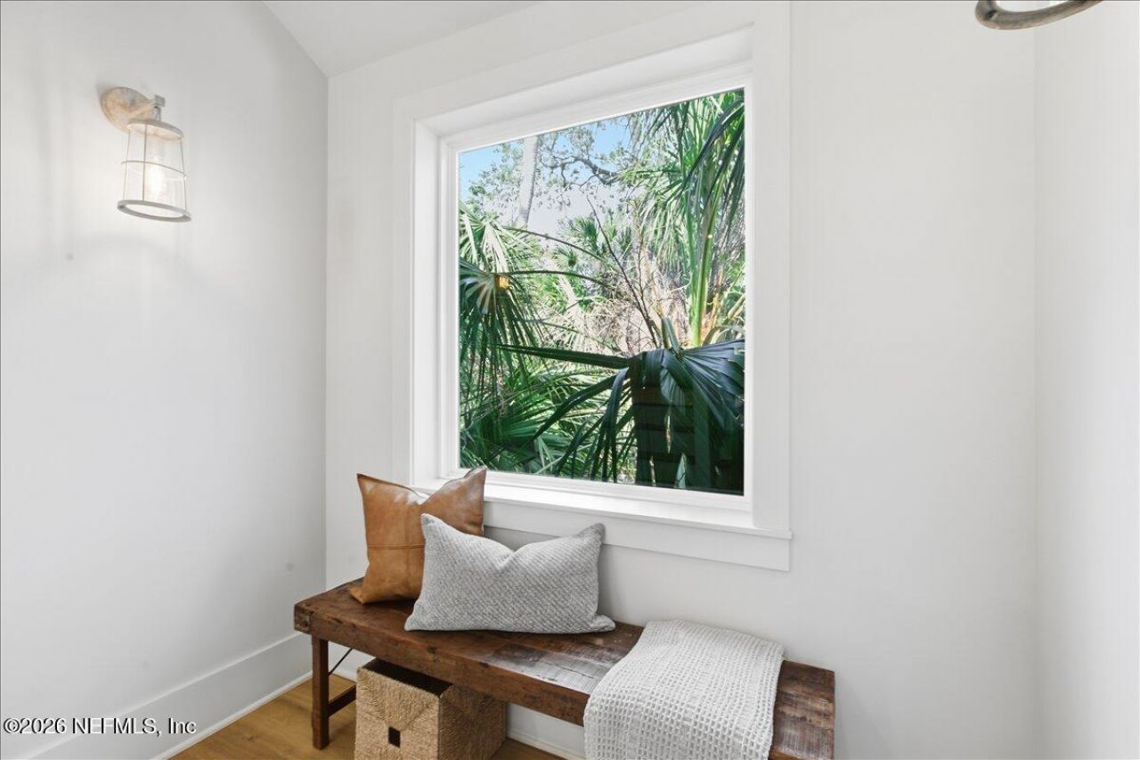 370 8th Street, Atlantic Beach, FL 32233 Photo