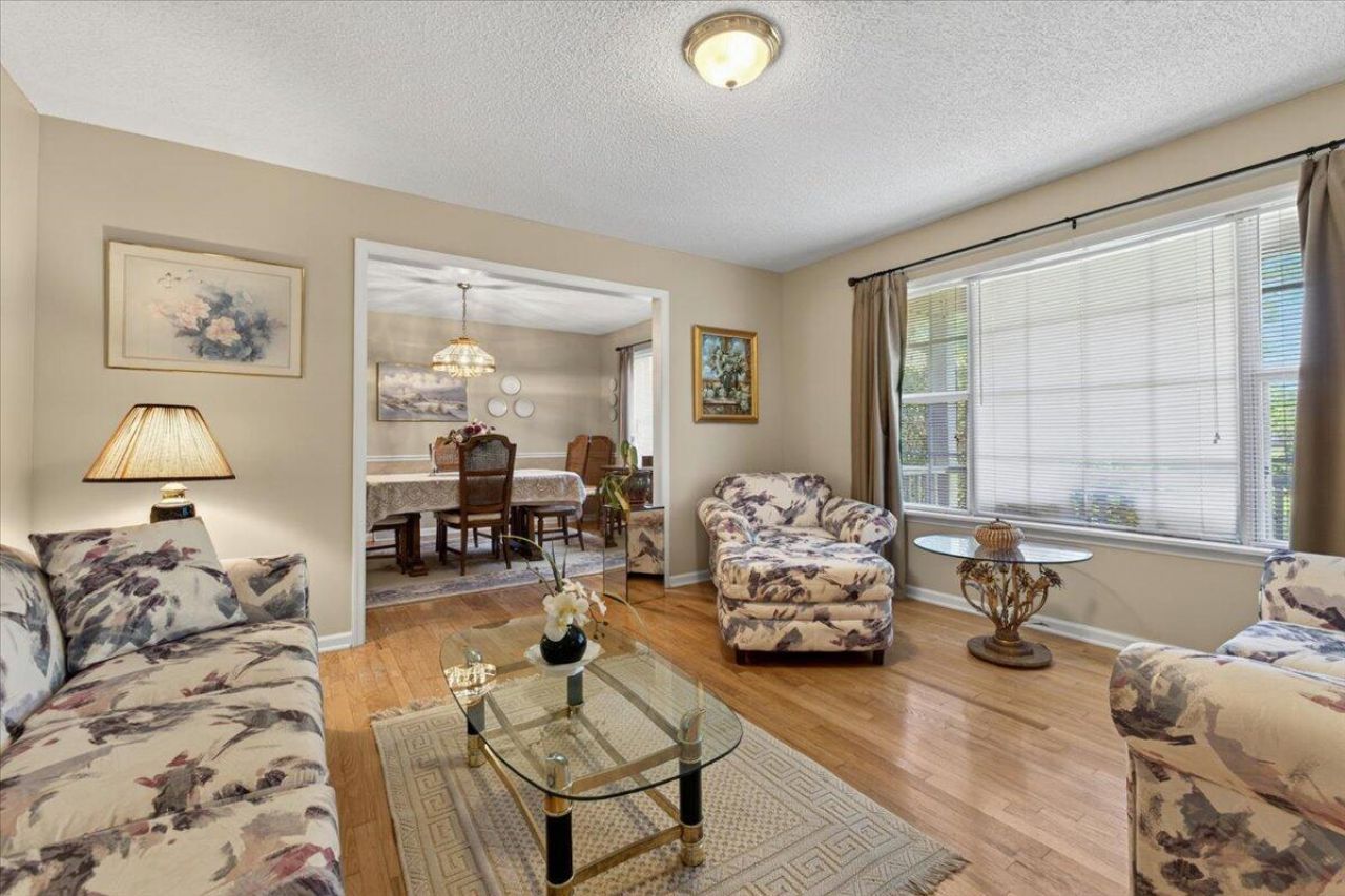 1760 Black Tom Road Photo 15