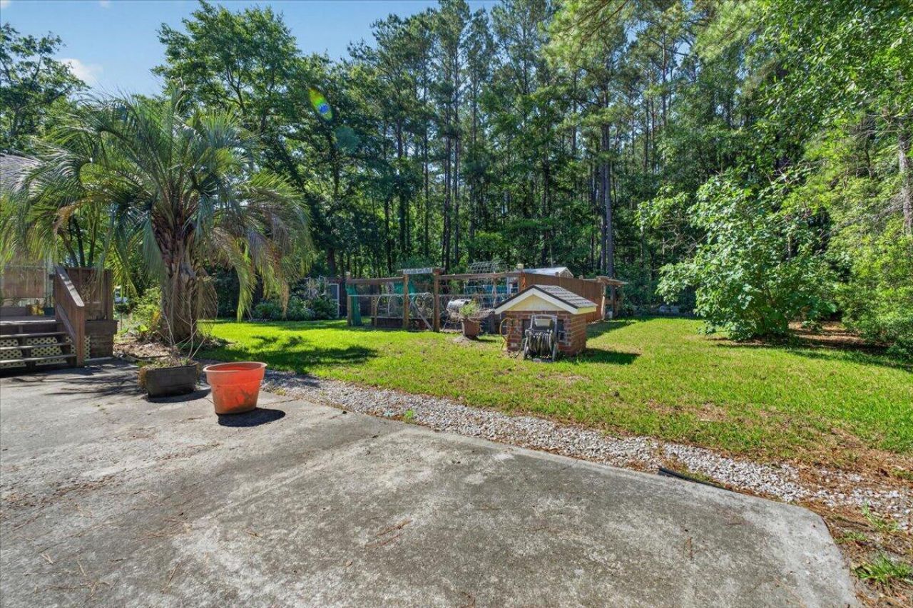 1760 Black Tom Road Photo 30