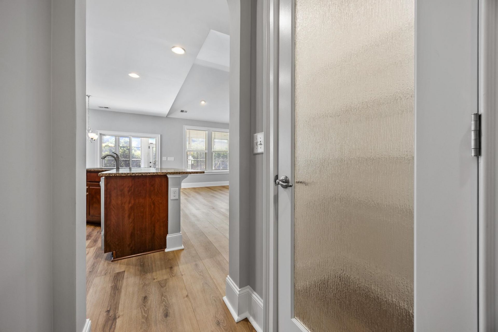 1703 Cheshire Ct. Photo 22