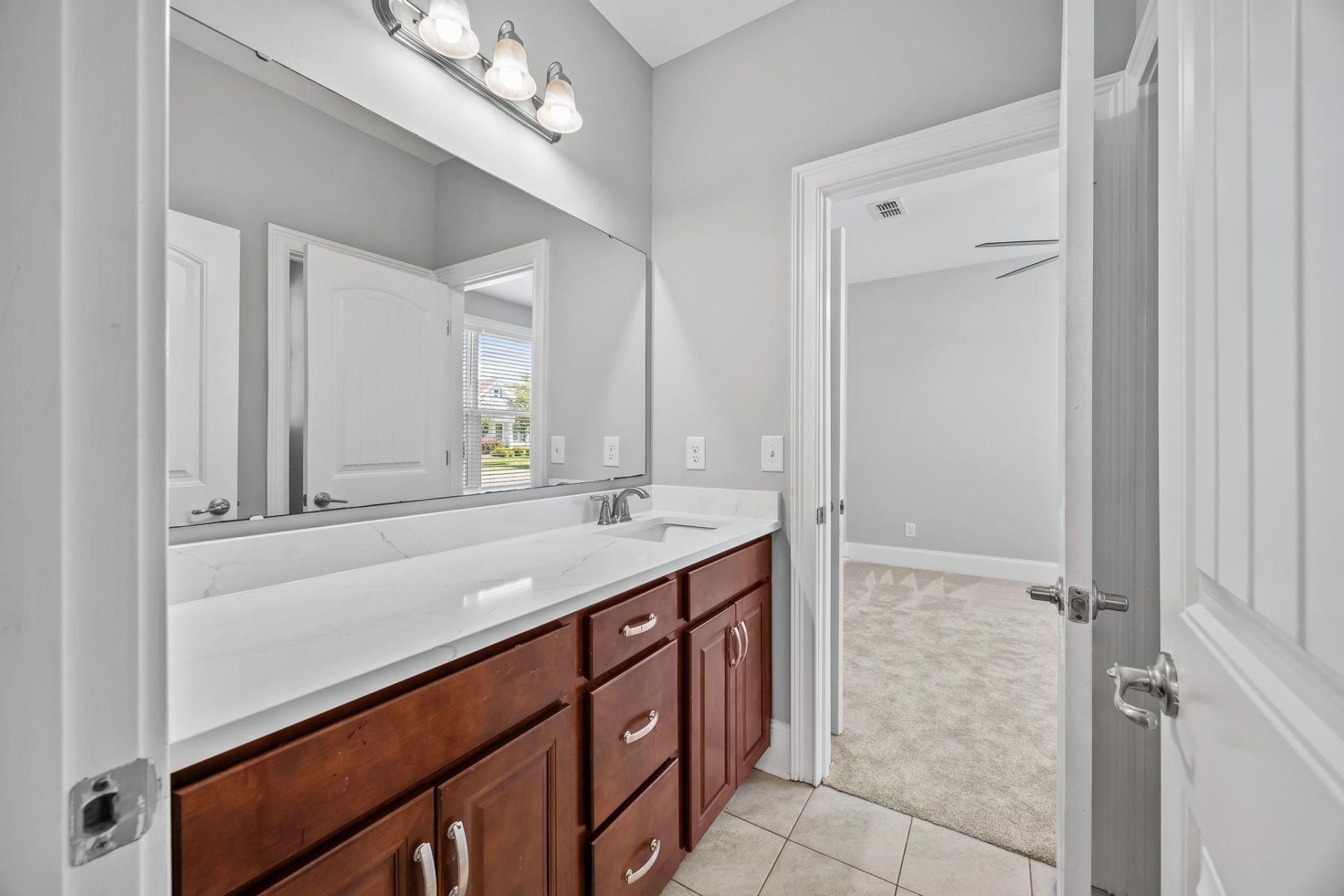 1703 Cheshire Ct. Photo 32