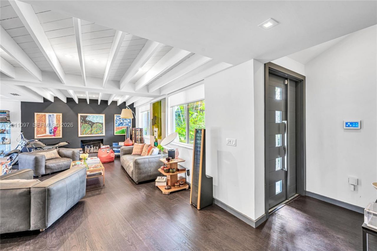 Please Call For Address, Miami Beach, FL 33140 Photo
