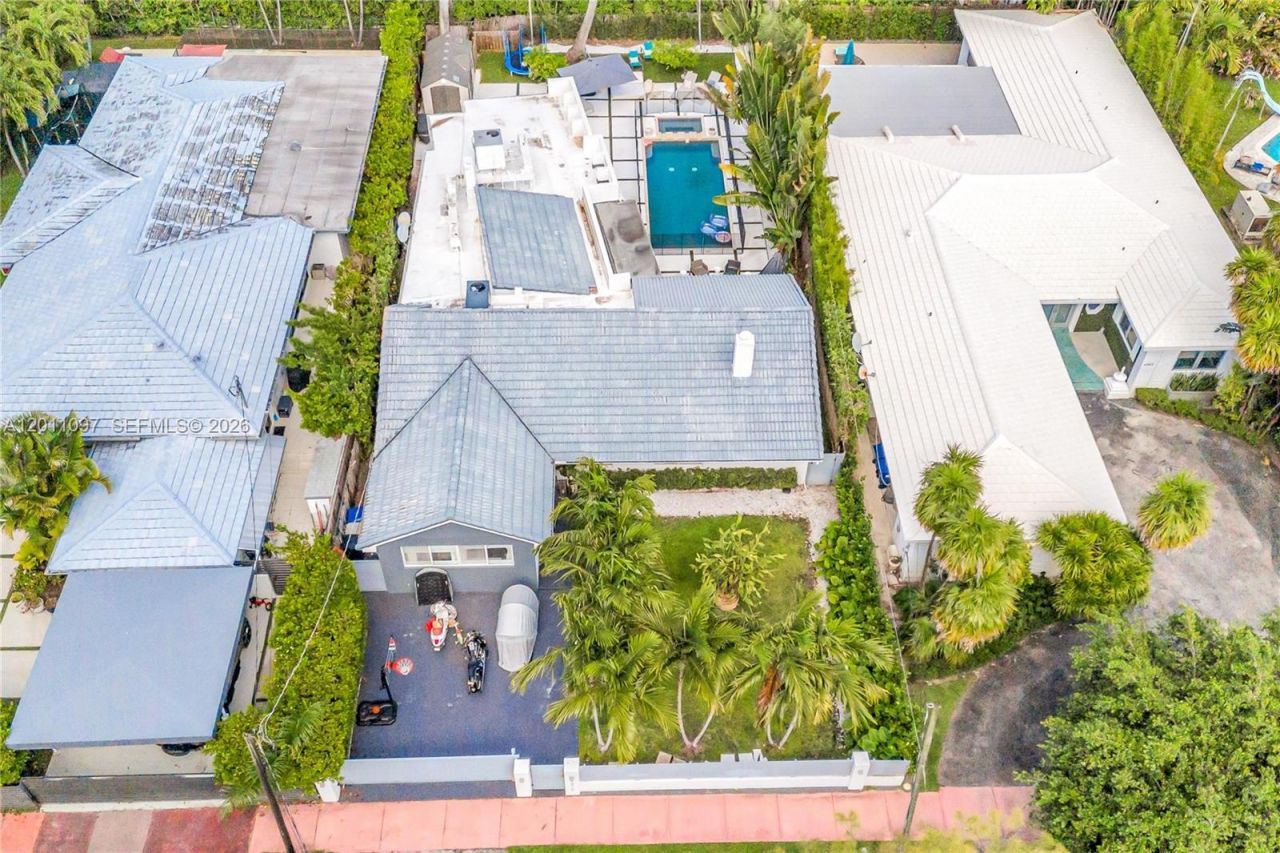 Please Call For Address, Miami Beach, FL 33140 Photo