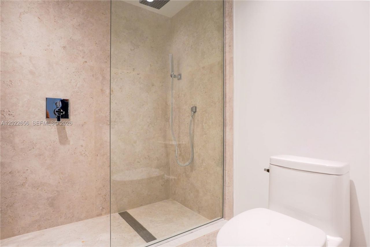 10250 Collins Avenue , Unit 412, Bal Harbour, FL 33154 Photo