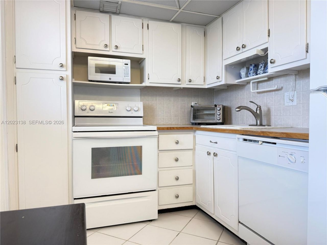 2671 S Course Dr , Unit 408, Pompano Beach, FL 33069 Photo