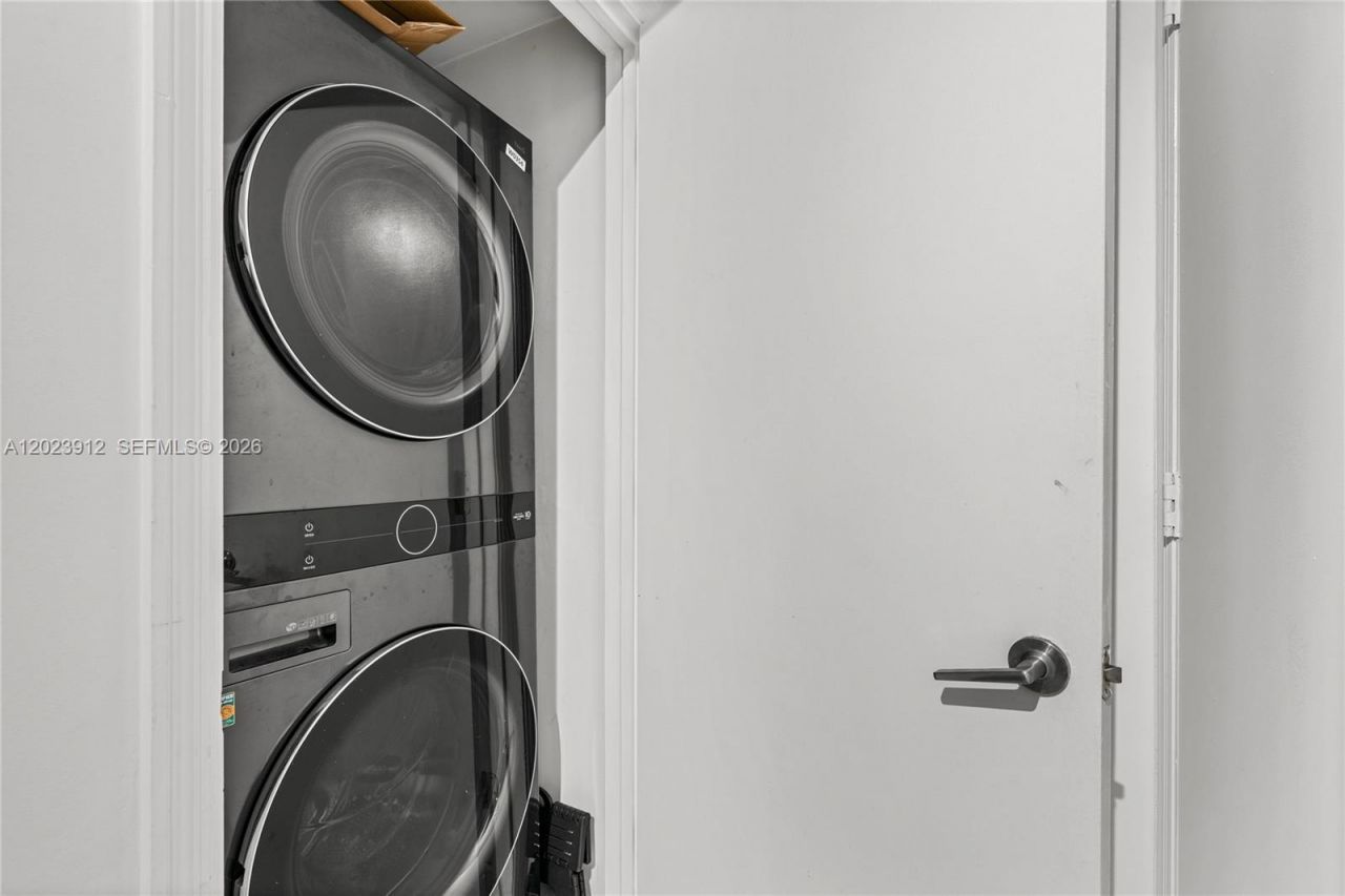 55 SE 6th St , Unit 1203, Miami, FL 33131 Photo