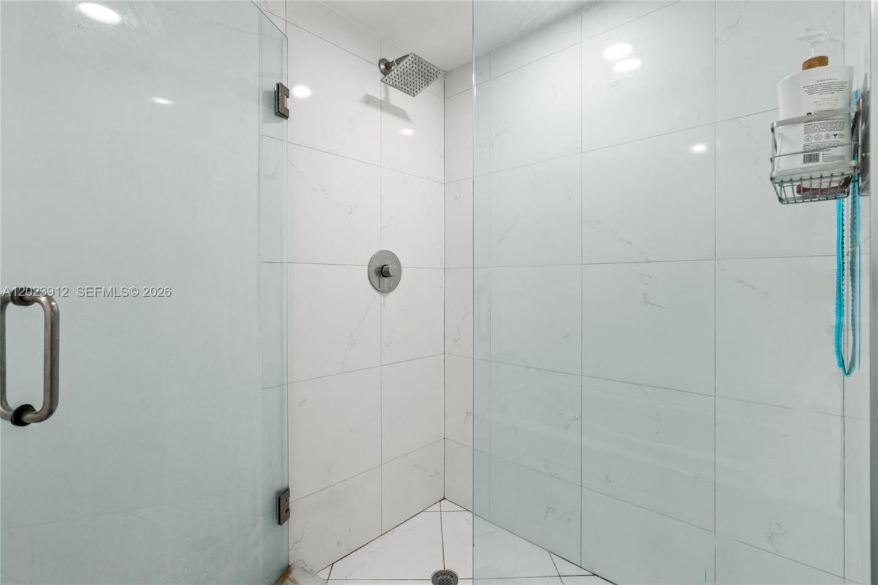 55 SE 6th St , Unit 1203, Miami, FL 33131 Photo
