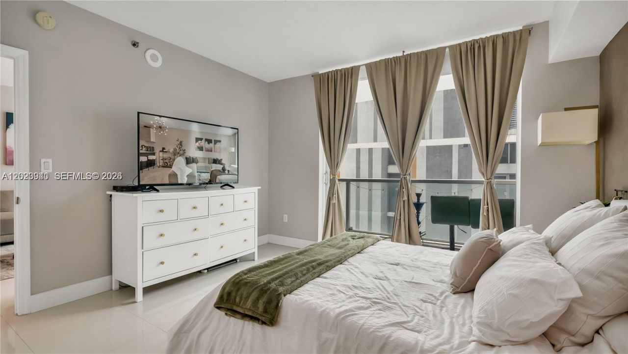 Please Call For Address, Unit 2500, Miami, FL 33131 Photo