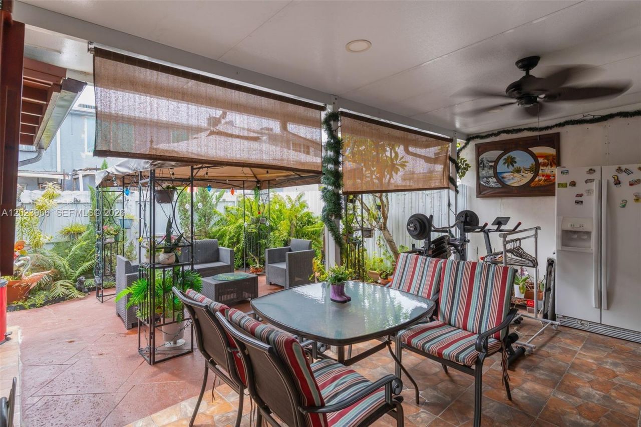 3770 W 8th Ln , Unit 27, Hialeah, FL 33012 Photo